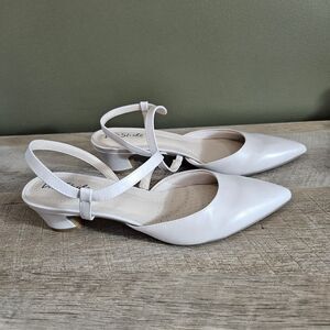 Life Stride Womens 8.5W Minimalist Pump Beige Faux Leather Pointed Toe Open Back